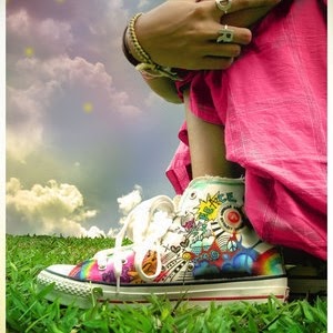 Kristal Young Photo 35