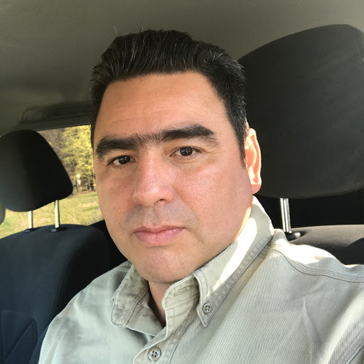 Carlos Luna Photo 41