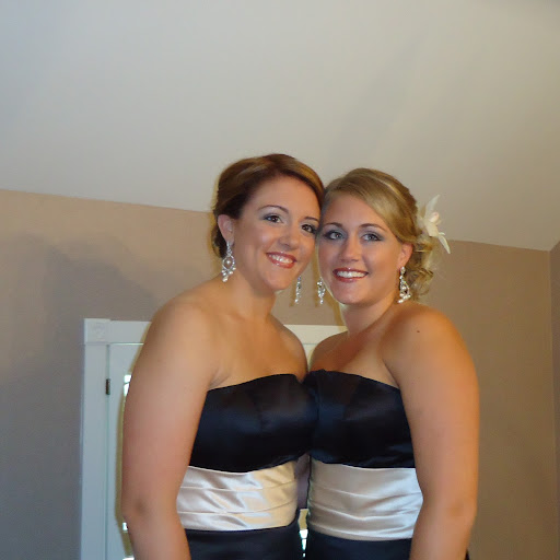 Carrie Simons Photo 13