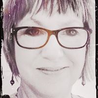 Susan Tomlinson Photo 20