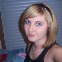 Sara Alcantar Photo 7