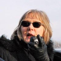 Carolyn Higginbotham Photo 14