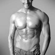 Max Gay Photo 9