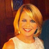 Julie Garrison Photo 29