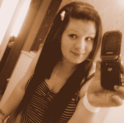 Victoria Vincent Photo 7