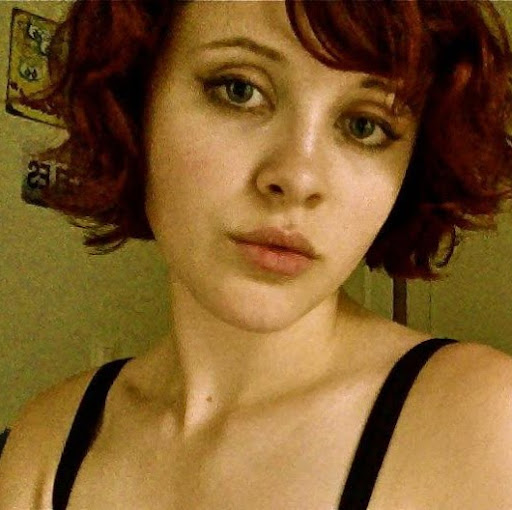 Emily Gilliam Photo 28