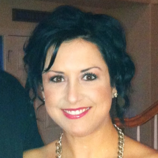 Michelle Bowles Photo 14