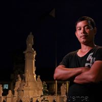 Andy Flores Photo 14