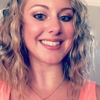 Lisa Hutson Photo 13
