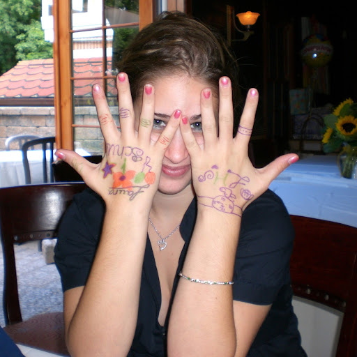 Laura Schuman Photo 11