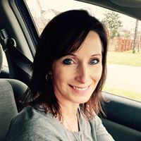 Julie Gillespie Photo 23