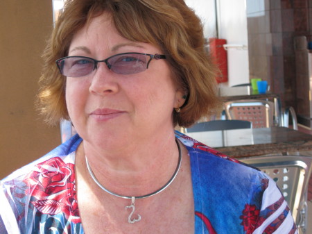 Sandra Roe Photo 17