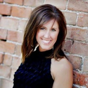 Allison Moore Photo 37