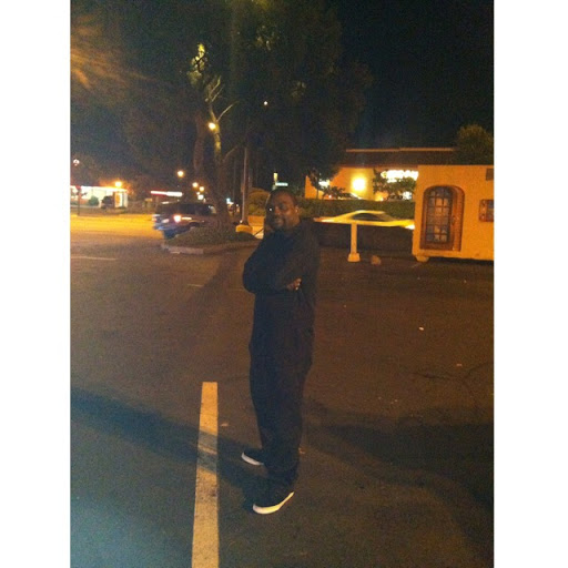 Ronald Thomas Photo 19