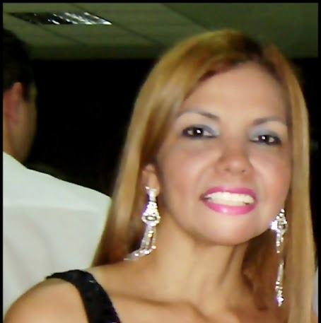 Thelma Silva Photo 33