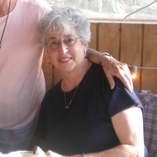 Patricia Bowers Photo 37