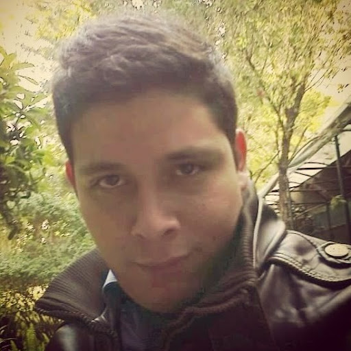 Luis Guardado Photo 33