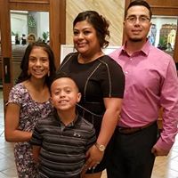 Crystal Gonzales Photo 17