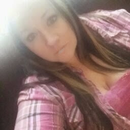 Tiffany Nichols Photo 17