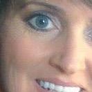 Julie Putman Photo 15