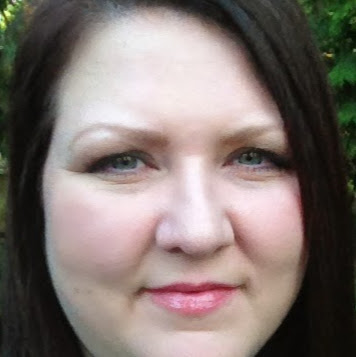 Annette Hale Photo 7