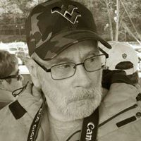 Carl Belcher Photo 16