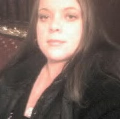 Amanda Chadwick Photo 21