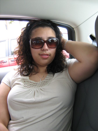 Edna Gonzalez Photo 13