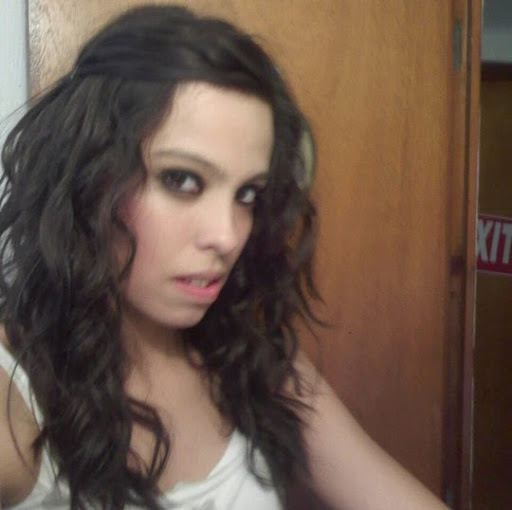Claudia Barrios Photo 30