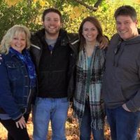 Shelly Garrett Photo 23