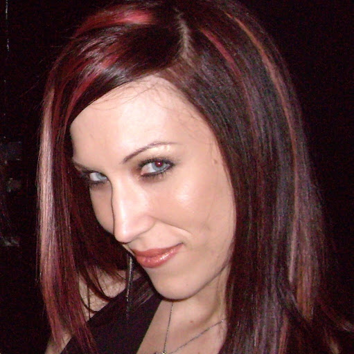 Lisa Myers Photo 33