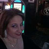 Sandi Middleton Photo 12