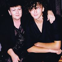 Debbie Hedges Photo 25