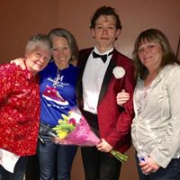 Sharon Thayer Photo 25