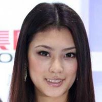 Cristina Ho Photo 5