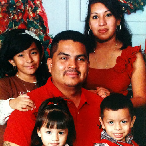Linda Gonzales Photo 5