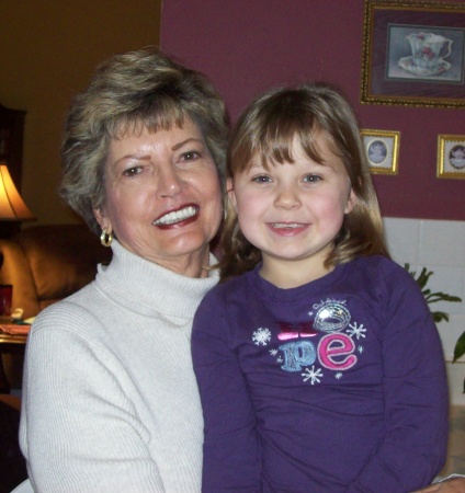 Barbara Elliott Photo 19