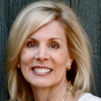 Diane Mcguire Photo 28