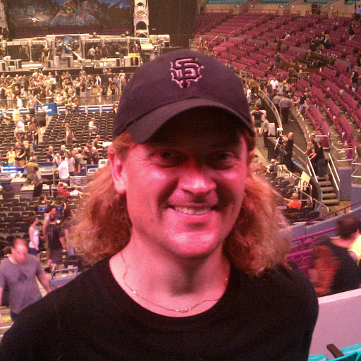 Brian Larson Photo 33