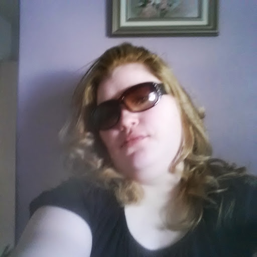 Amber Knapp Photo 19