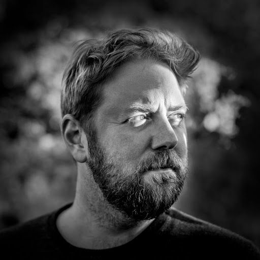 Jason Hartley Photo 20