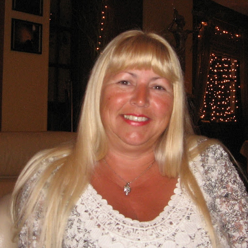 Jeanne Roy Photo 28