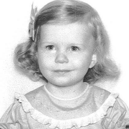 Michelle Lamay Photo 16