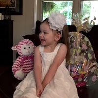 Stephanie Petersen Photo 15