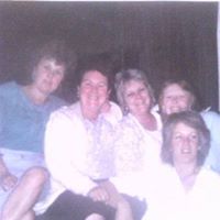 Belinda Lockhart Photo 2