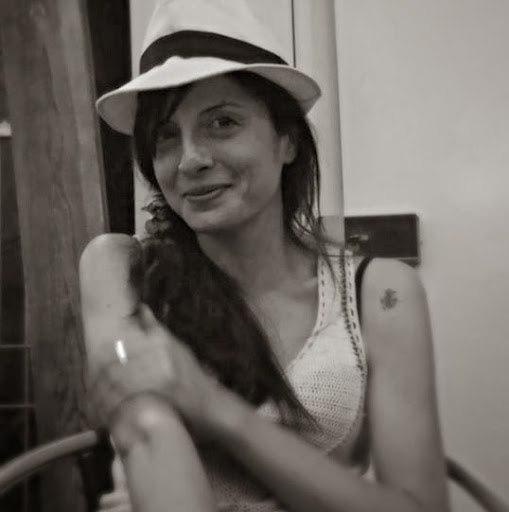 Ana Ibanez Photo 5
