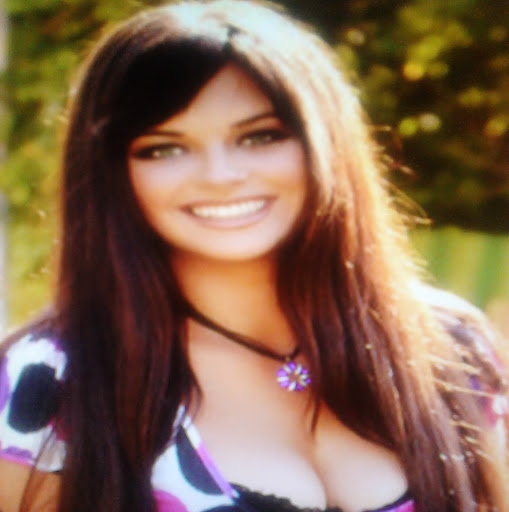 Terri Riddle Photo 12