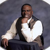 Robin Seay Photo 2