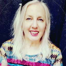 Carol Christopher Photo 26