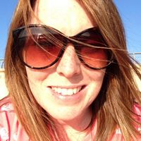 Kathryn Burnett Photo 25